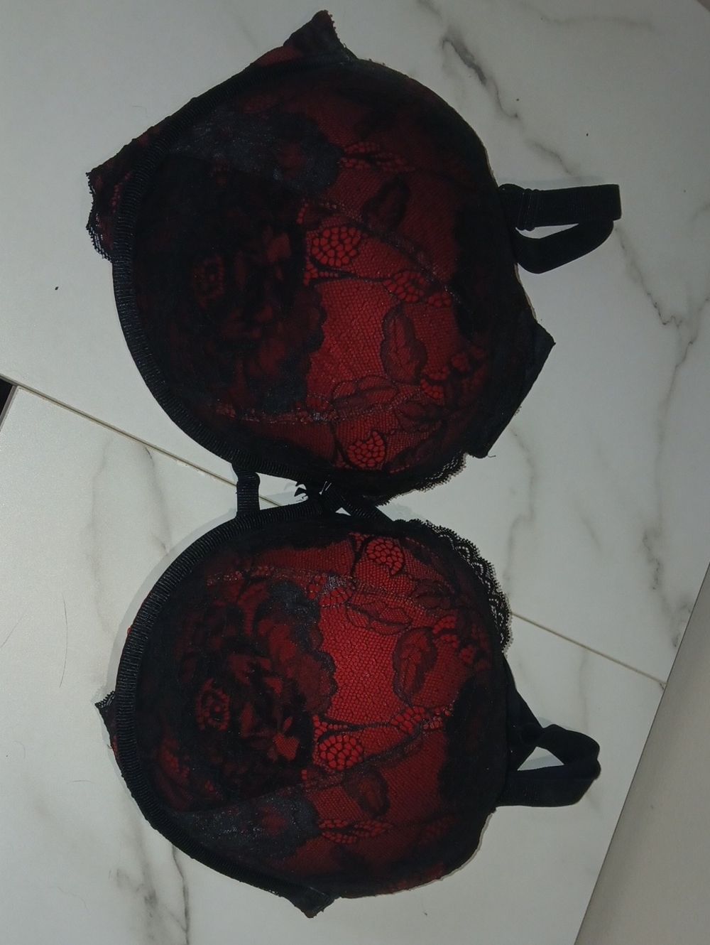 Torrid Curve 44F Sexy Red And Black Lace Overlay Strapped Bra